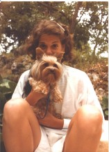 Gilda Radner with her dog Sparkle 